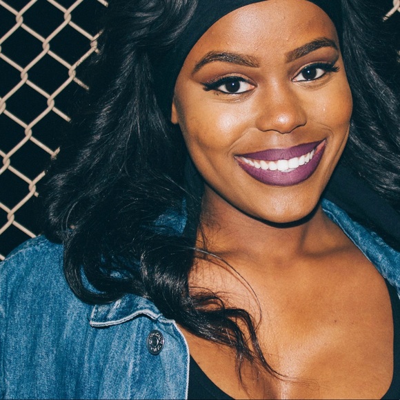 Meet your Posher, Anisa - Picture 1 of 1